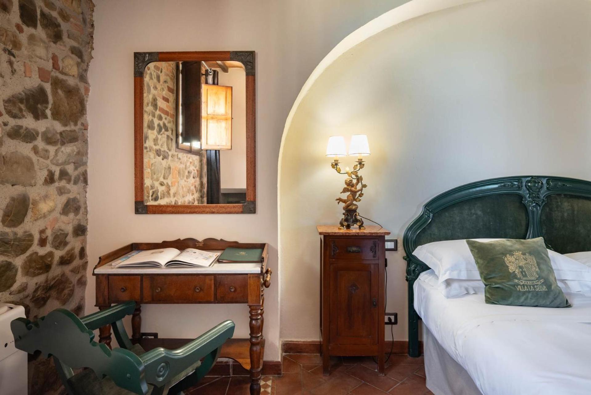 Villa La Selva Wine Resort Bucine Bagian luar foto
